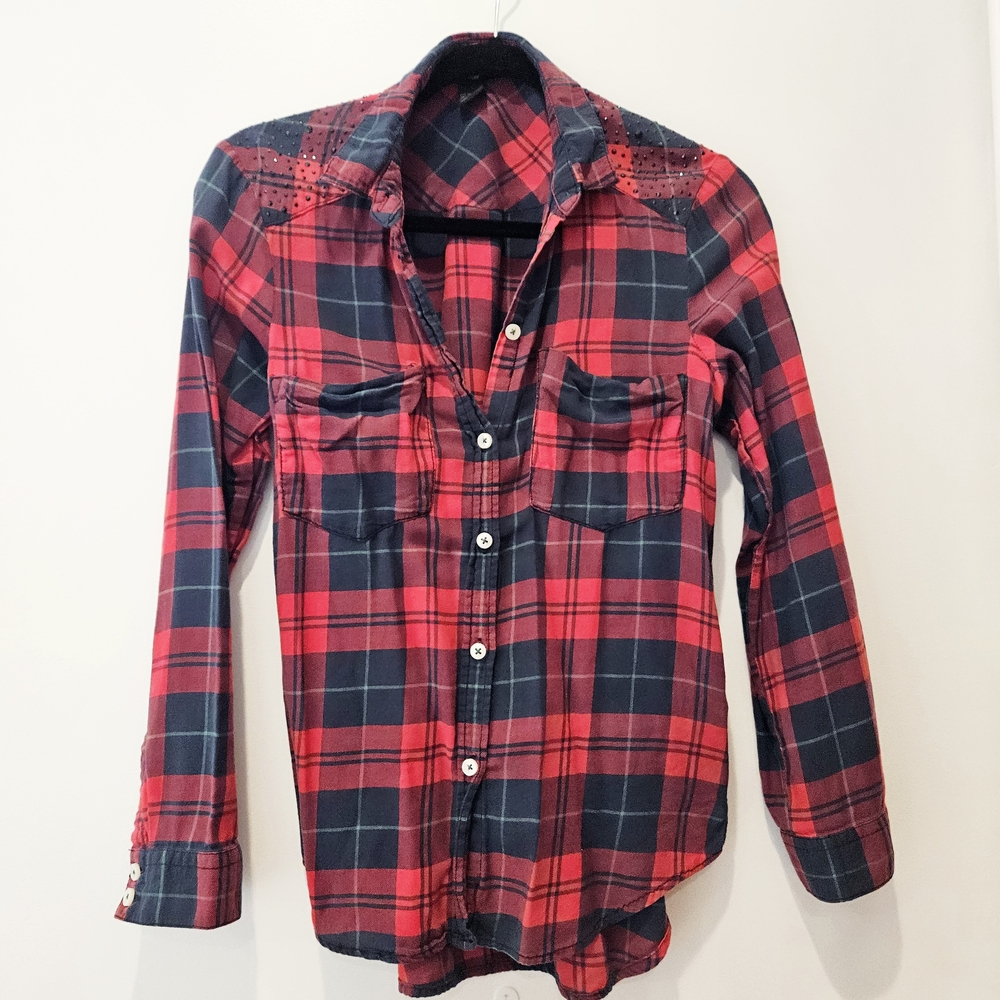 H&M | Rhinestone Flannel - Picture 2 of 9